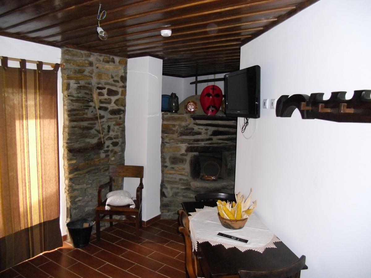 Casas de Campo Podence Macedo de Cavaleiros Exterior foto